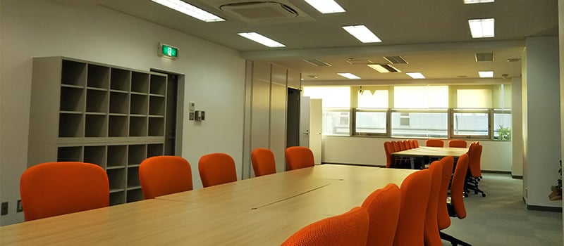 Cocorport春日部駅前Office（就労移行支援（リワーク）事業所）内観